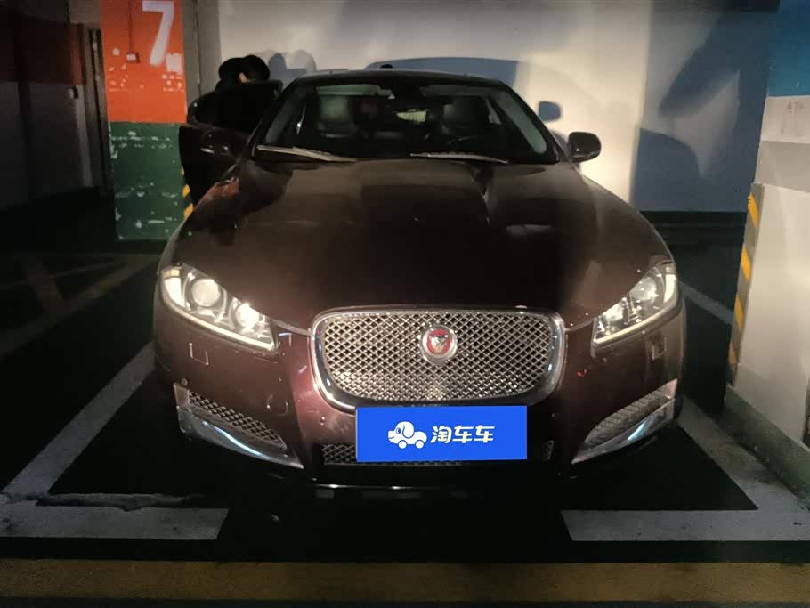 Jaguar XF Jaguar XF