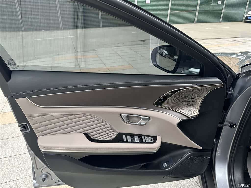 BYD Han, 2024 15