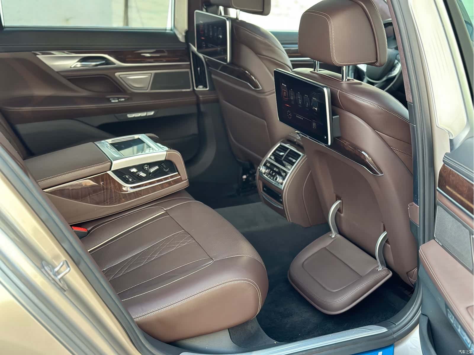 BMW 7 Series, 2018 17