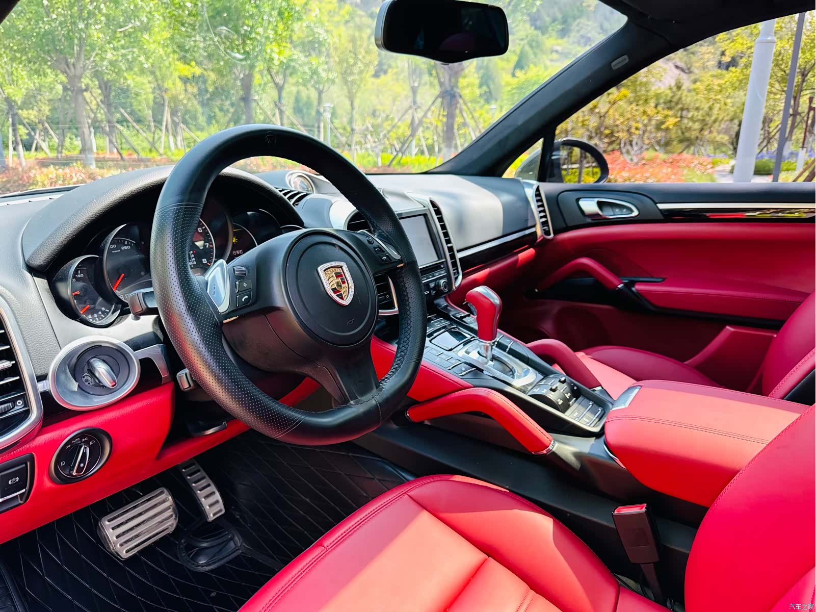Porsche Cayenne, 2014 7