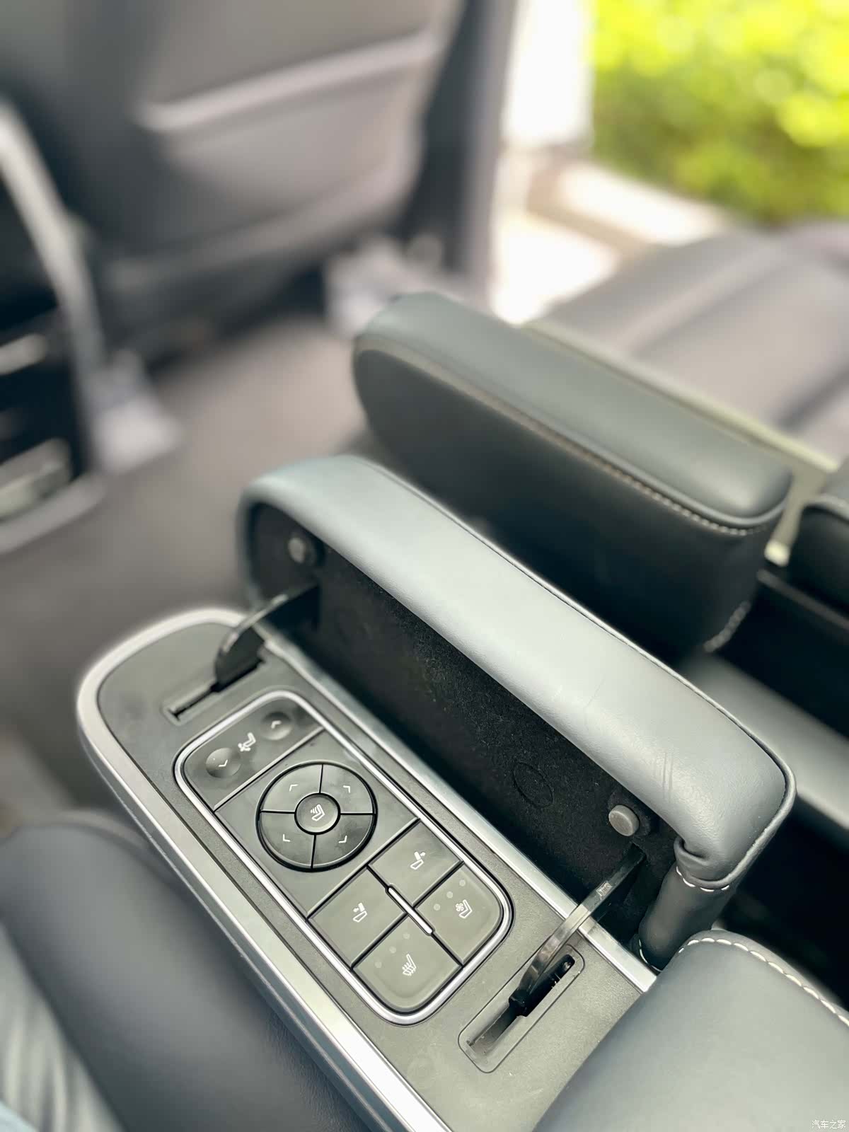 Trumpchi M8, 2021 10