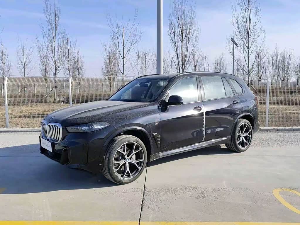 BMW X5 2025 xDrive 30Li Premium M Sport
