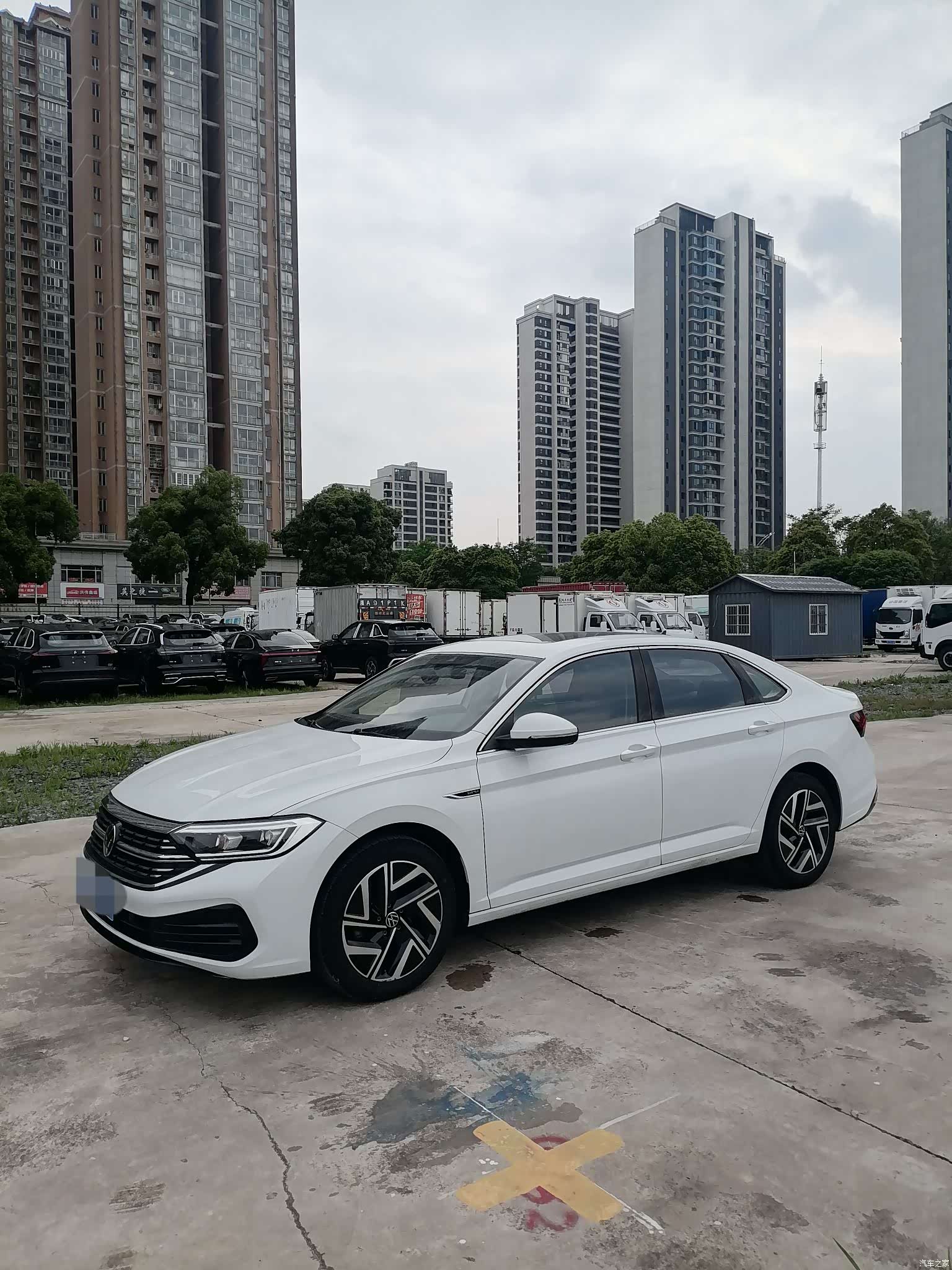 Volkswagen Sagitar, 2022 1