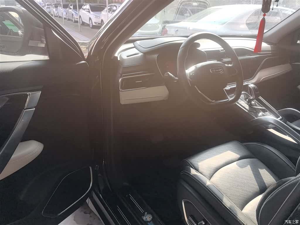 Geely Boyue, 2022 18