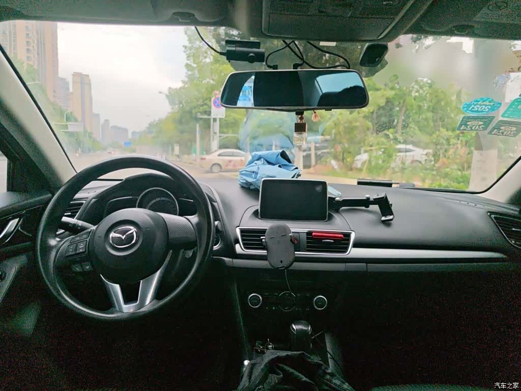 Mazda Mazda3, 2016 все фото