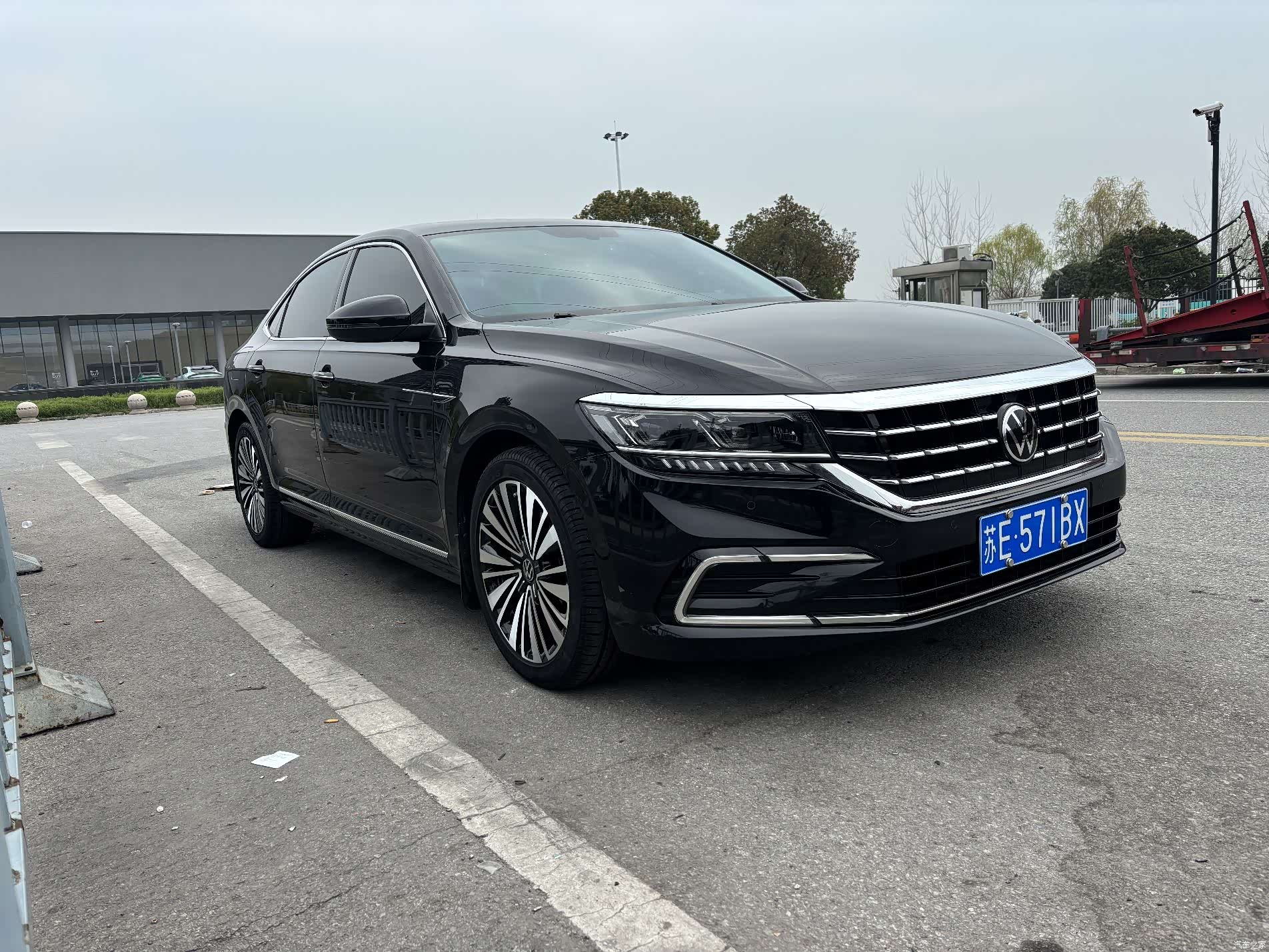 Volkswagen Passat, 2021 3
