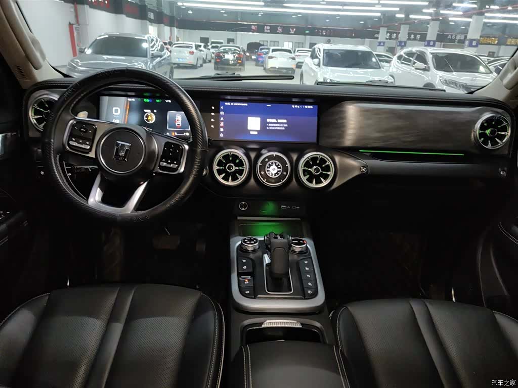 Tank 300, 2022 10