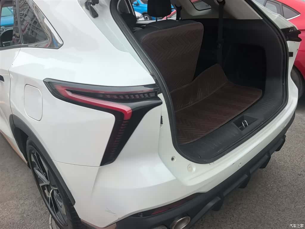 Geely Galaxy 500, 2023 все фото