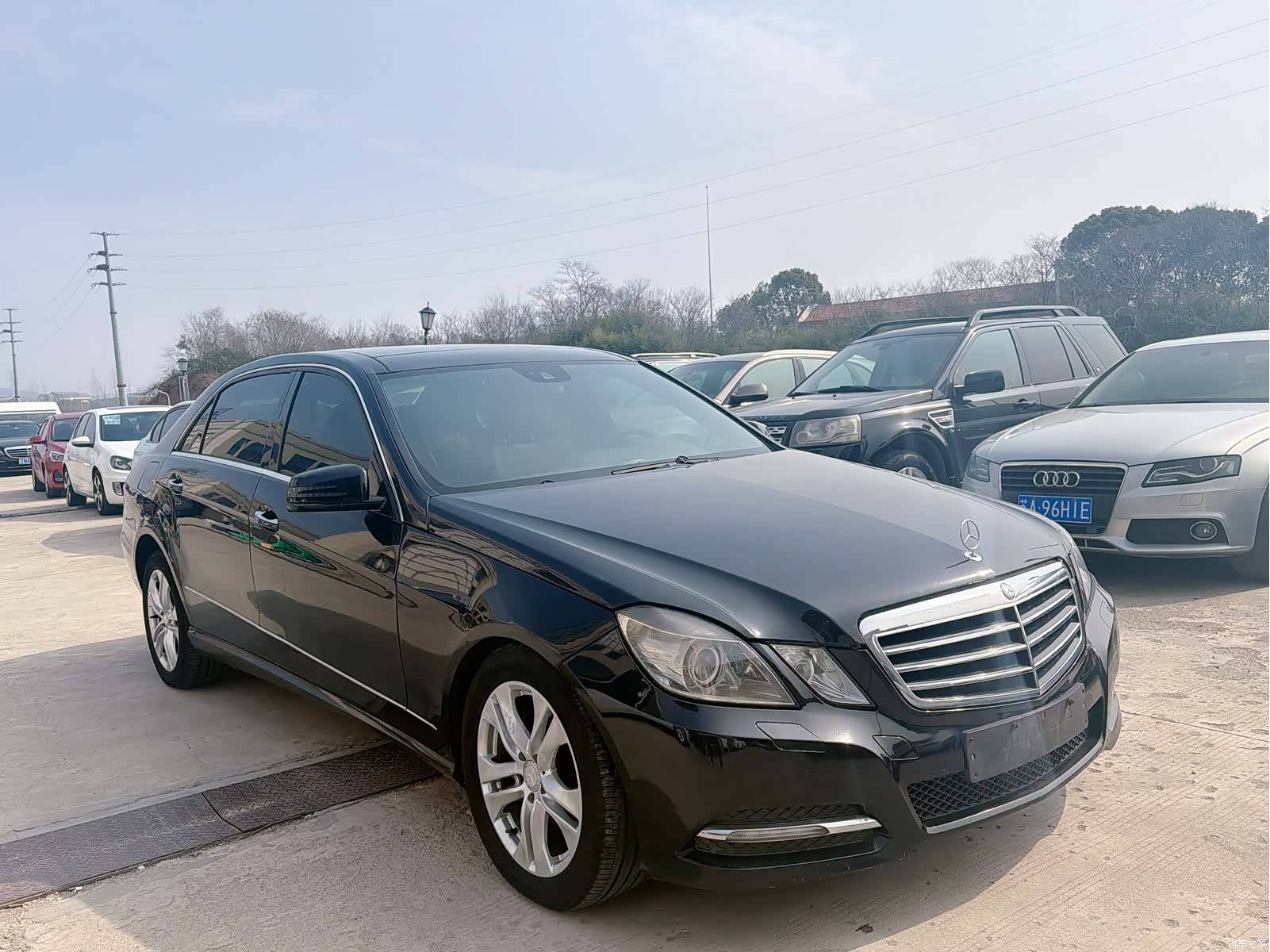Mercedes-Benz E-Class, 2011 1