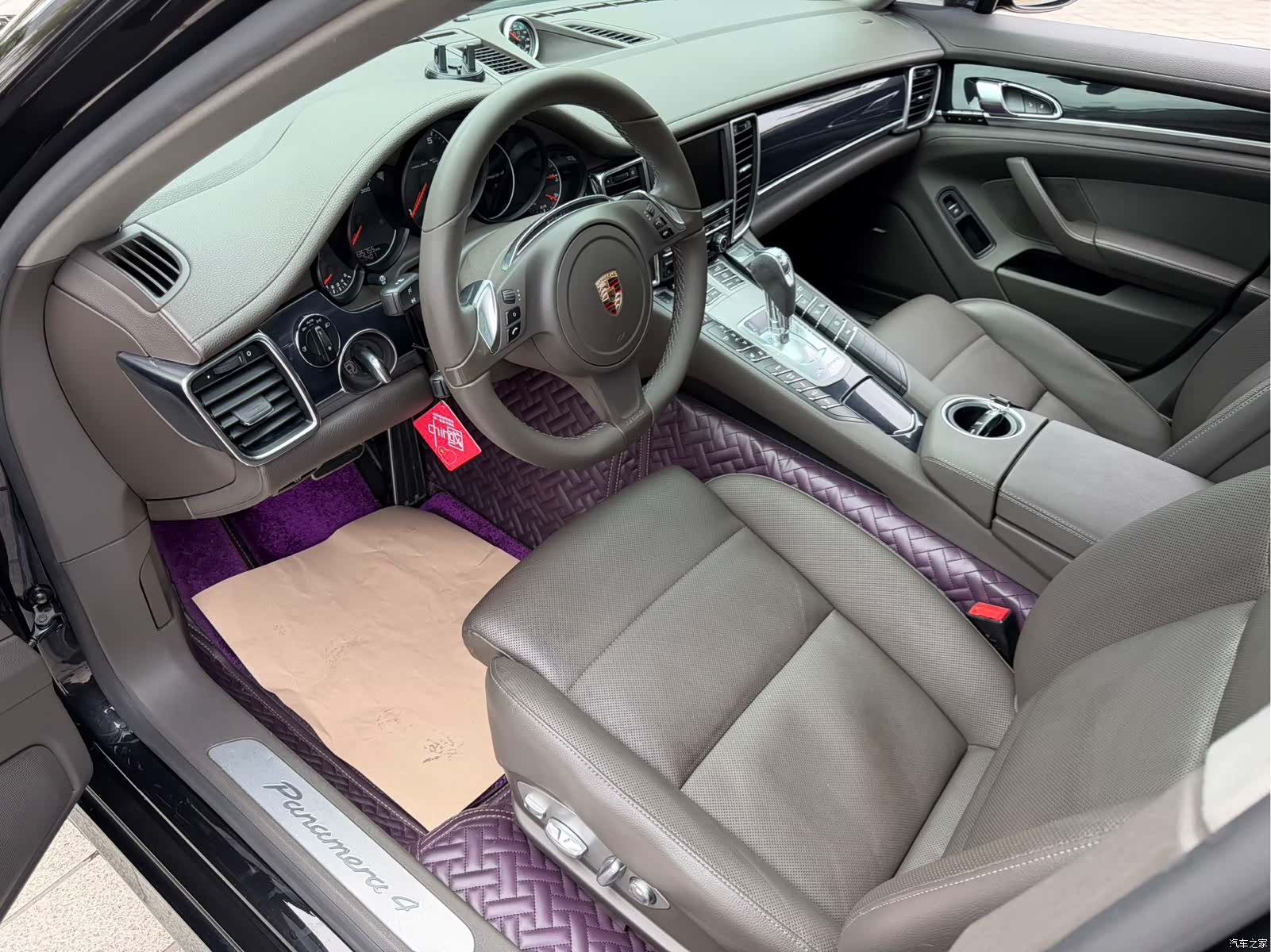 Porsche Panamera, 2013 9