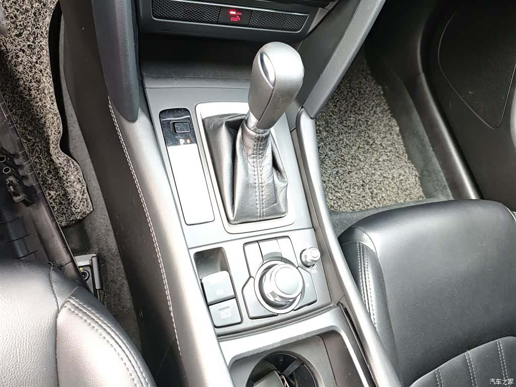 Mazda CX-4, 2021 14
