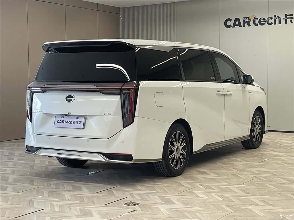 Trumpchi E9, 2025 все фото