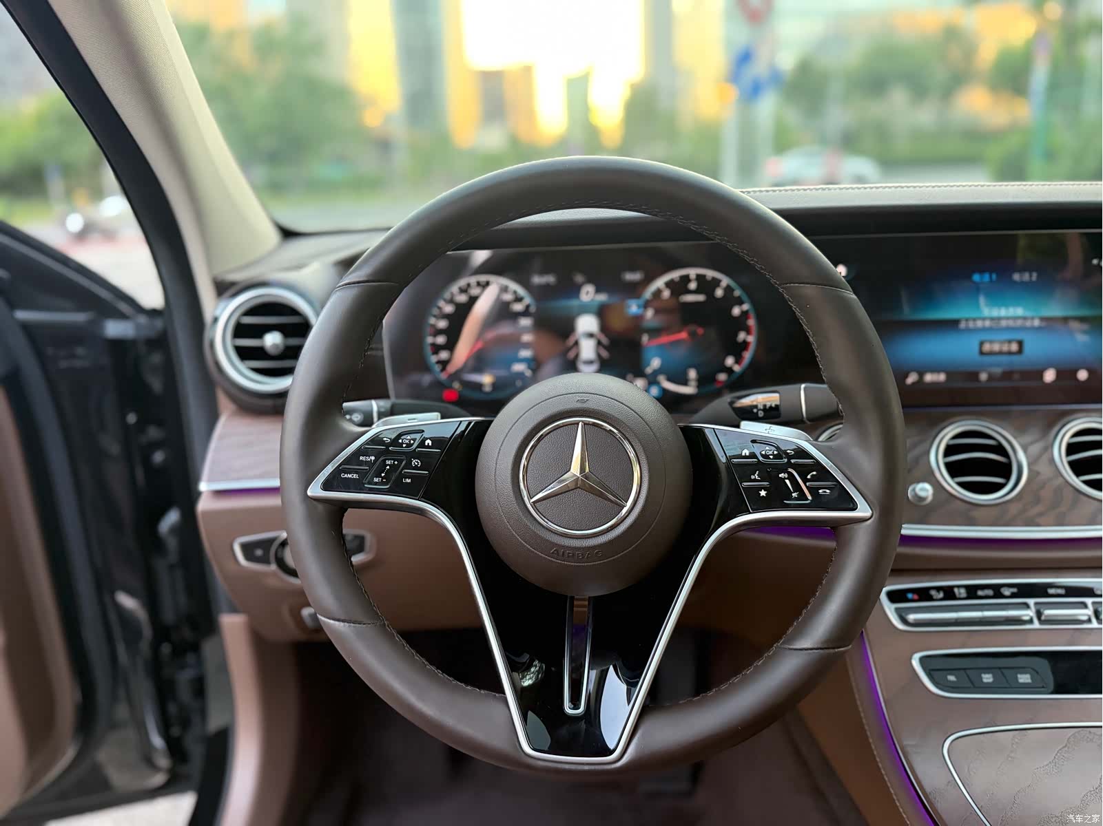 Mercedes-Benz E-Class, 2021 11