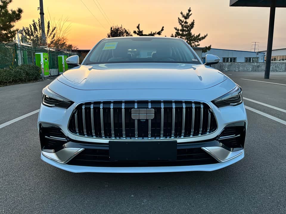 Geely Galaxy Galaxy Sparkle 6