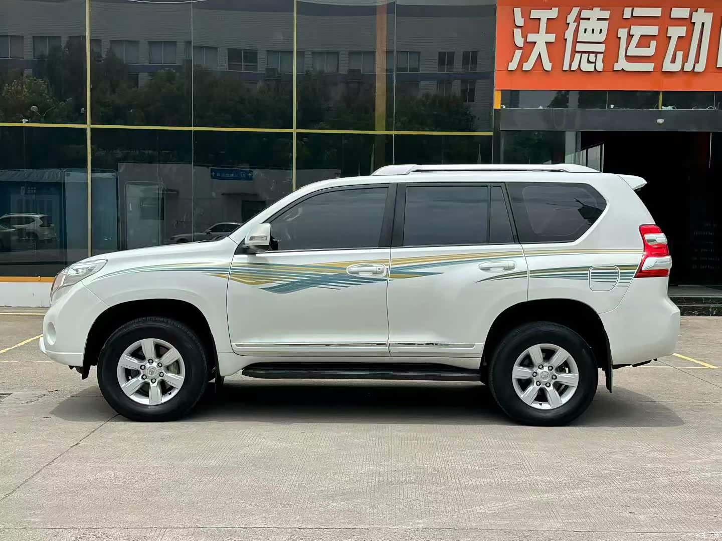 Toyota Prado, 2017 9