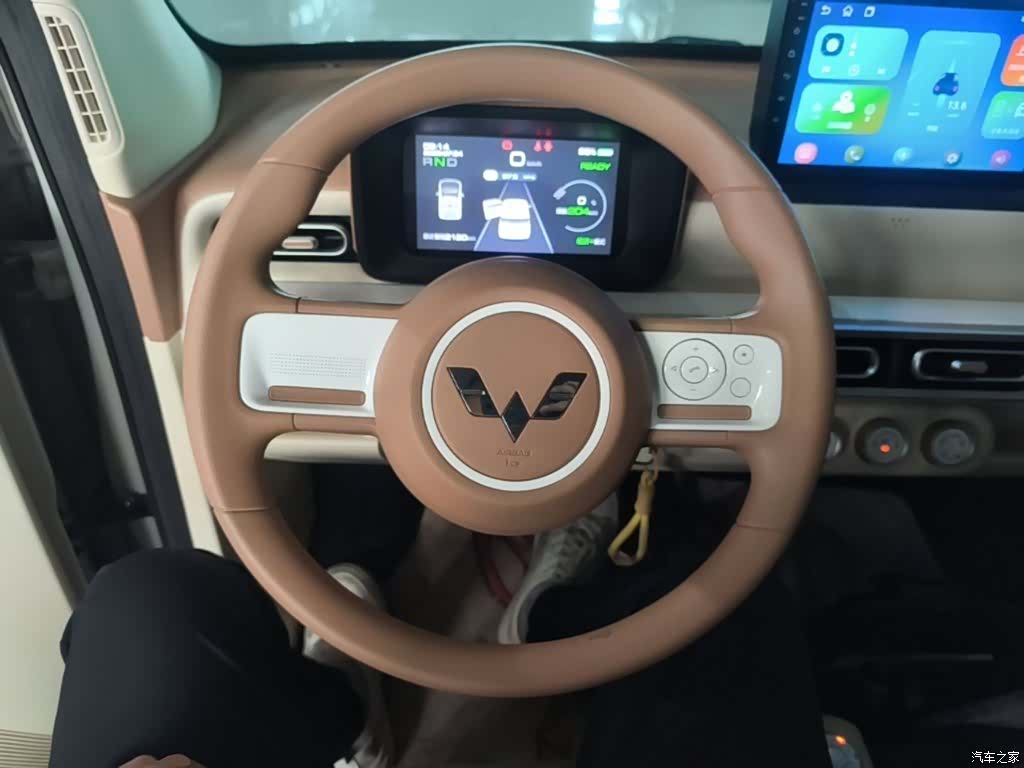 Wuling MINIEV, 2025 11