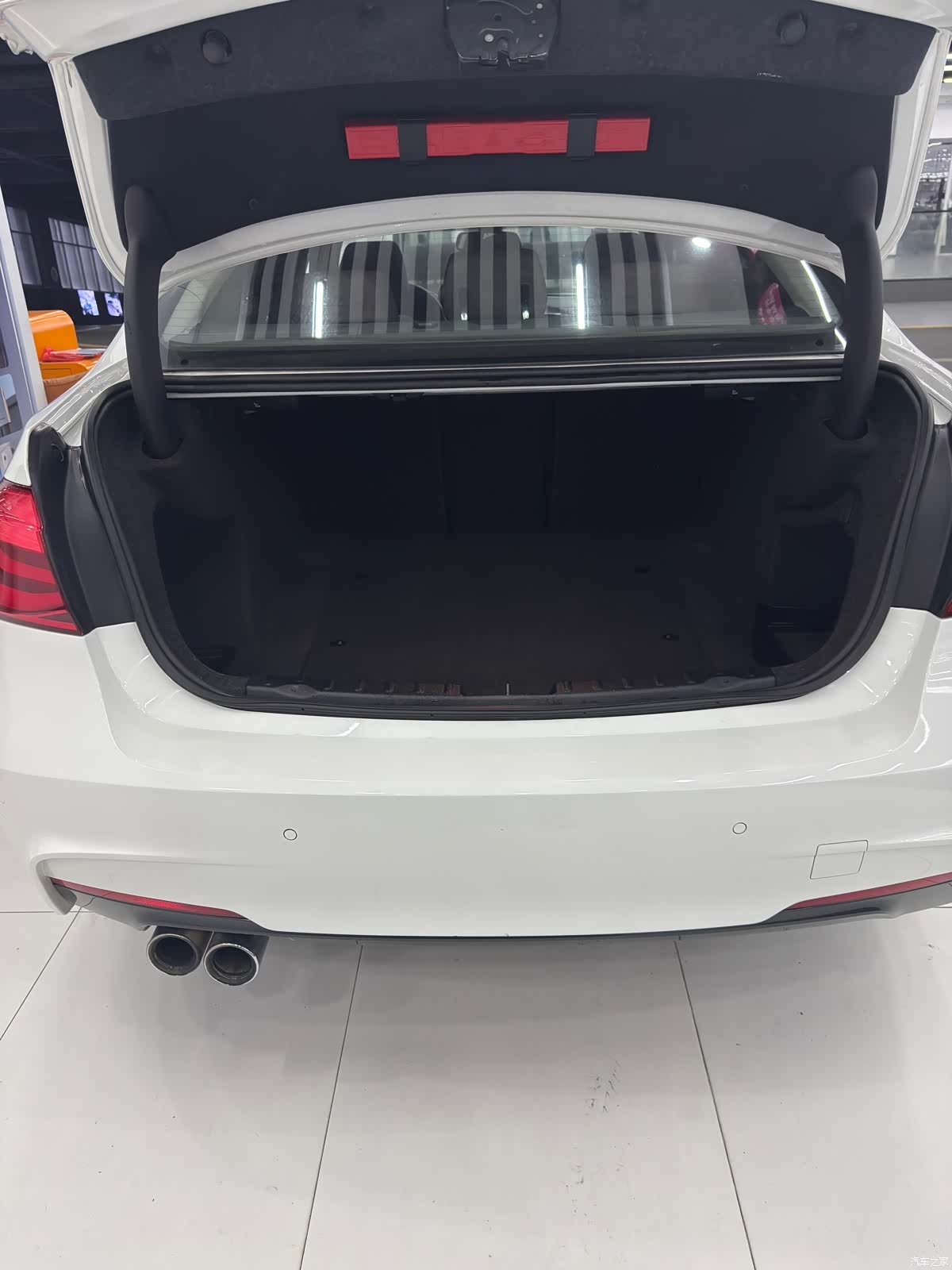BMW 3 Series, 2018 11