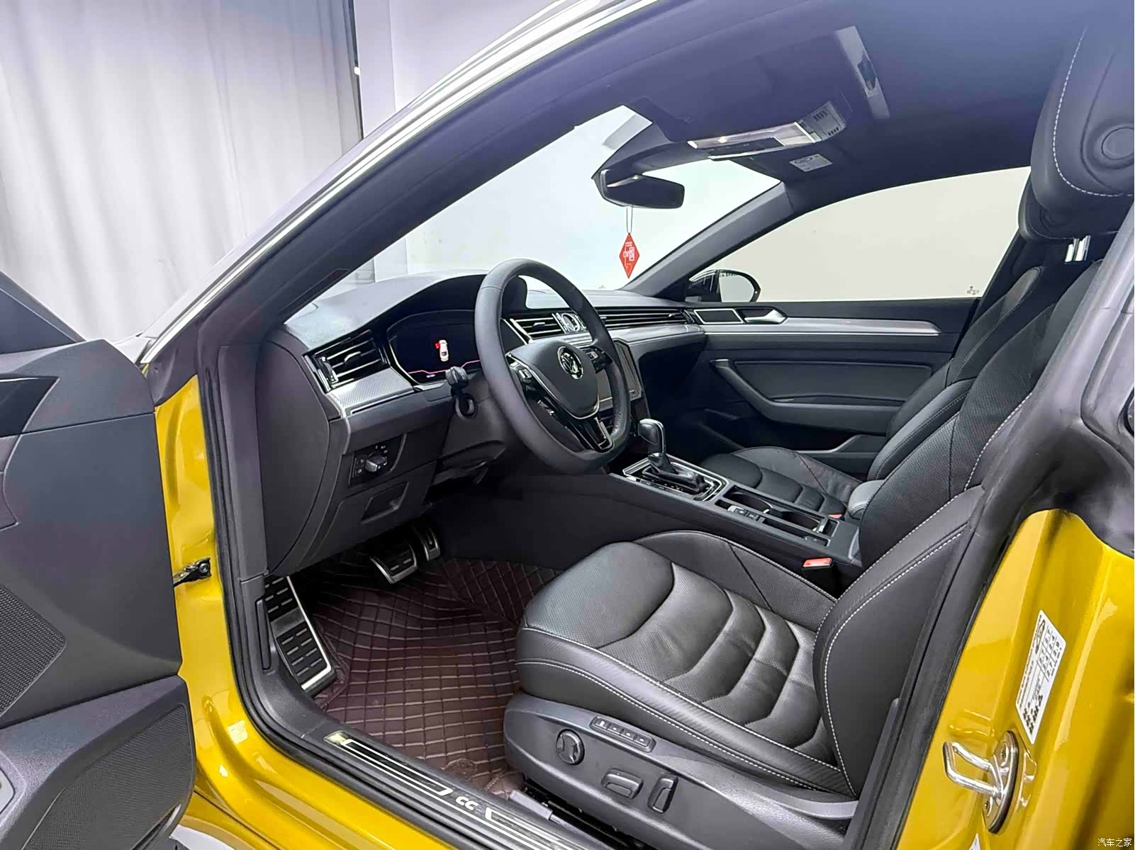 Volkswagen CC, 2020 4