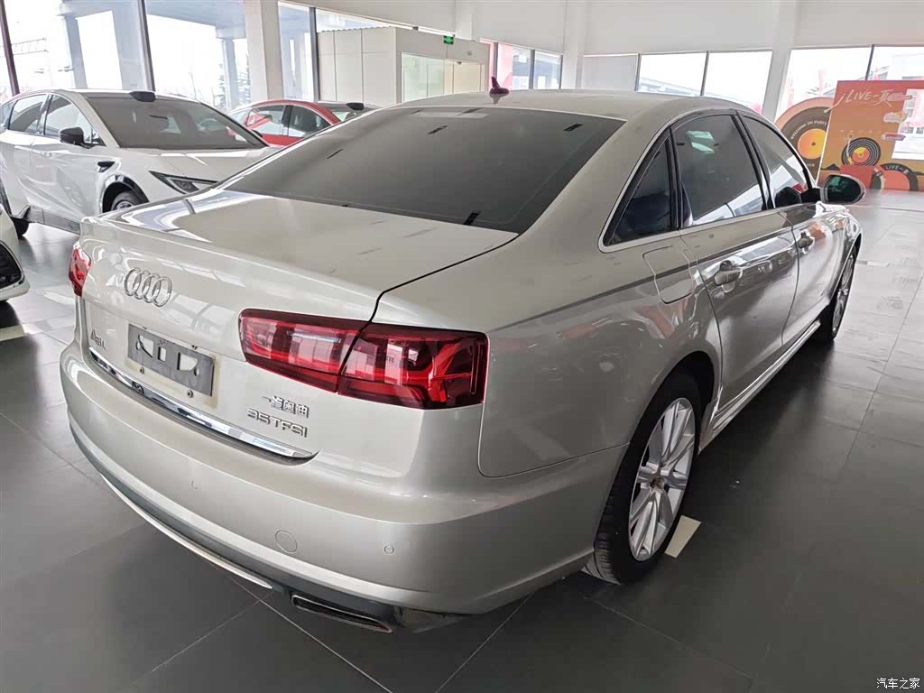 Audi A6L, 2018 23