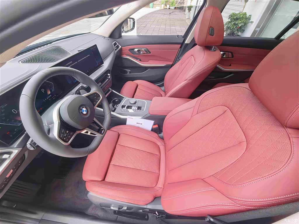 BMW 3 Series, 2025 4