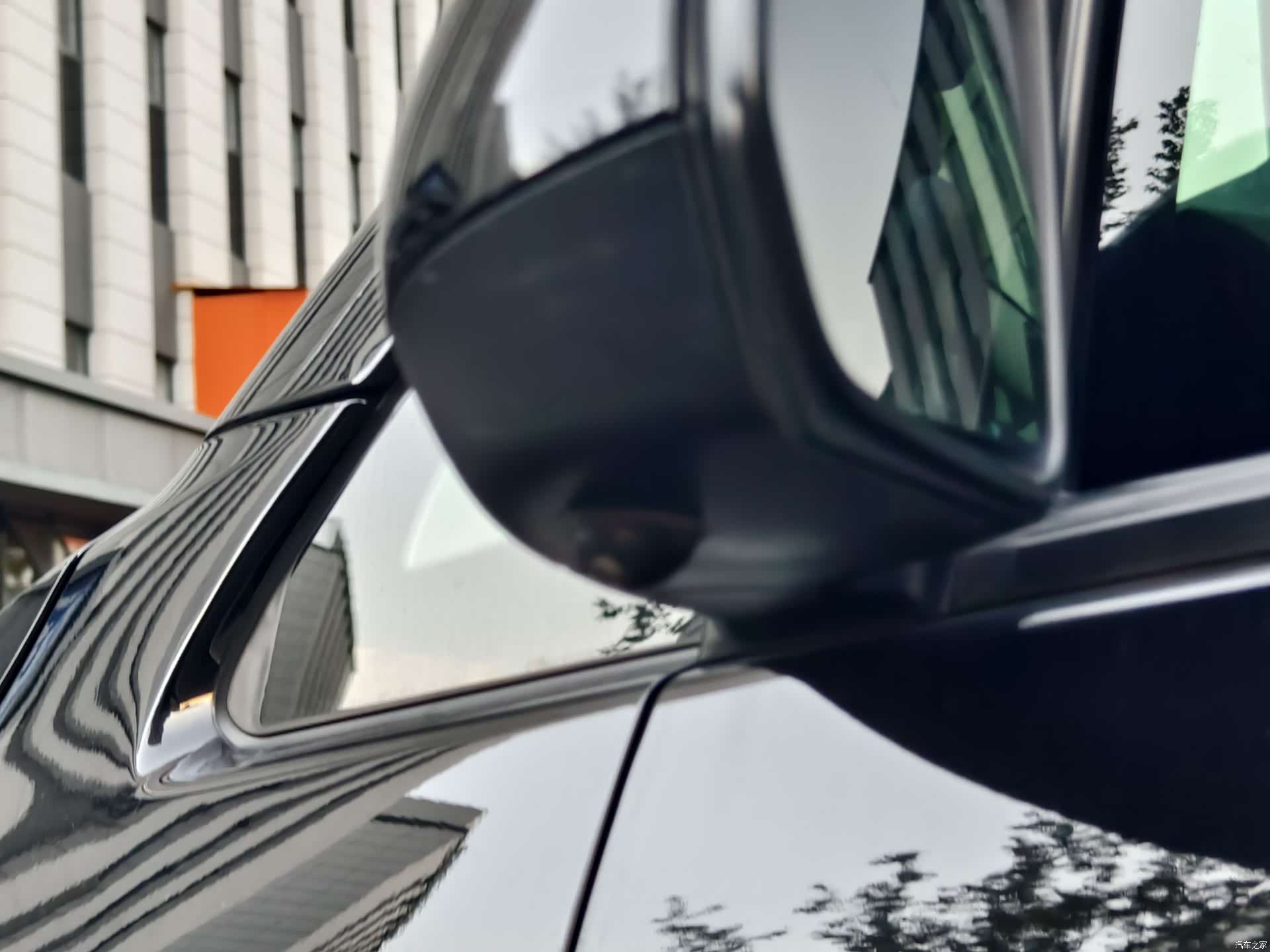 Mercedes-Benz 7, 2022 9