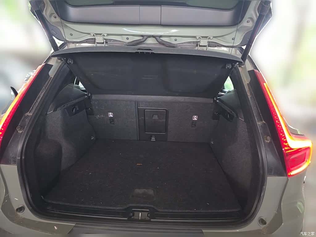 Volvo XC40, 2021 10