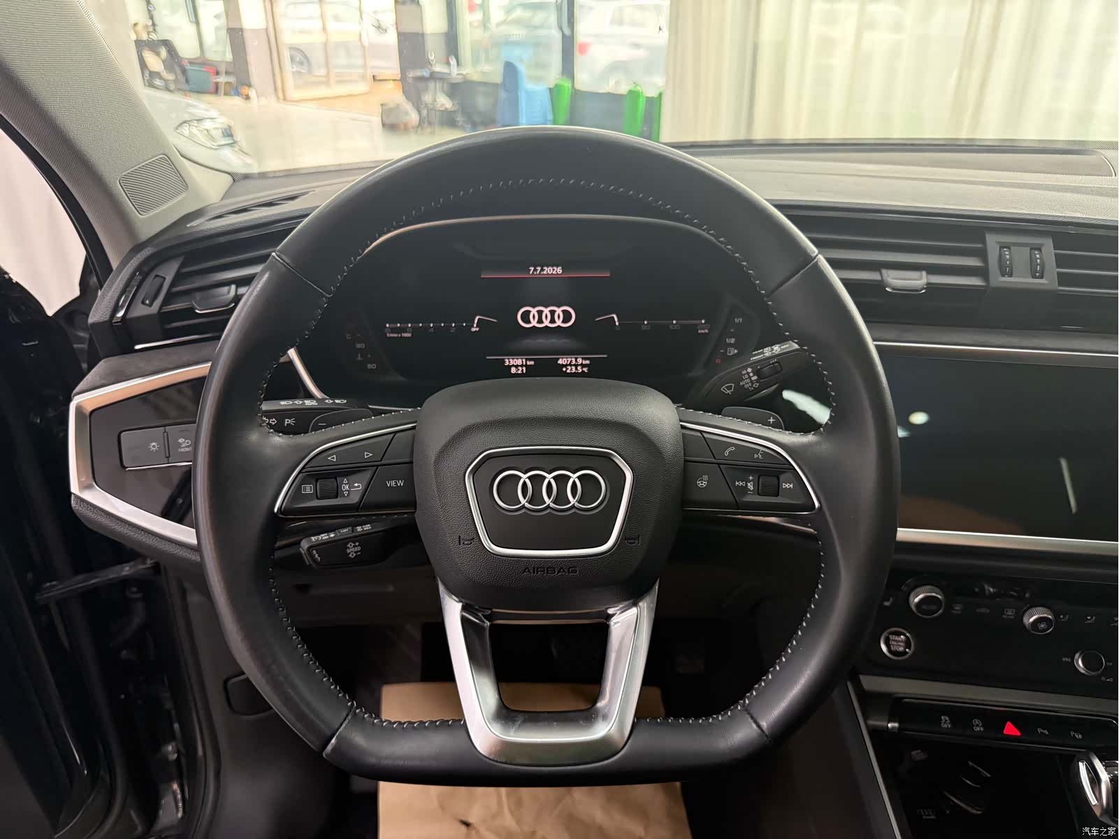 Audi Q3, 2022 14