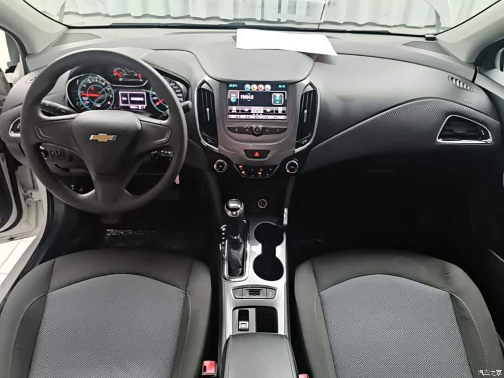 Chevrolet 320, 2018 10