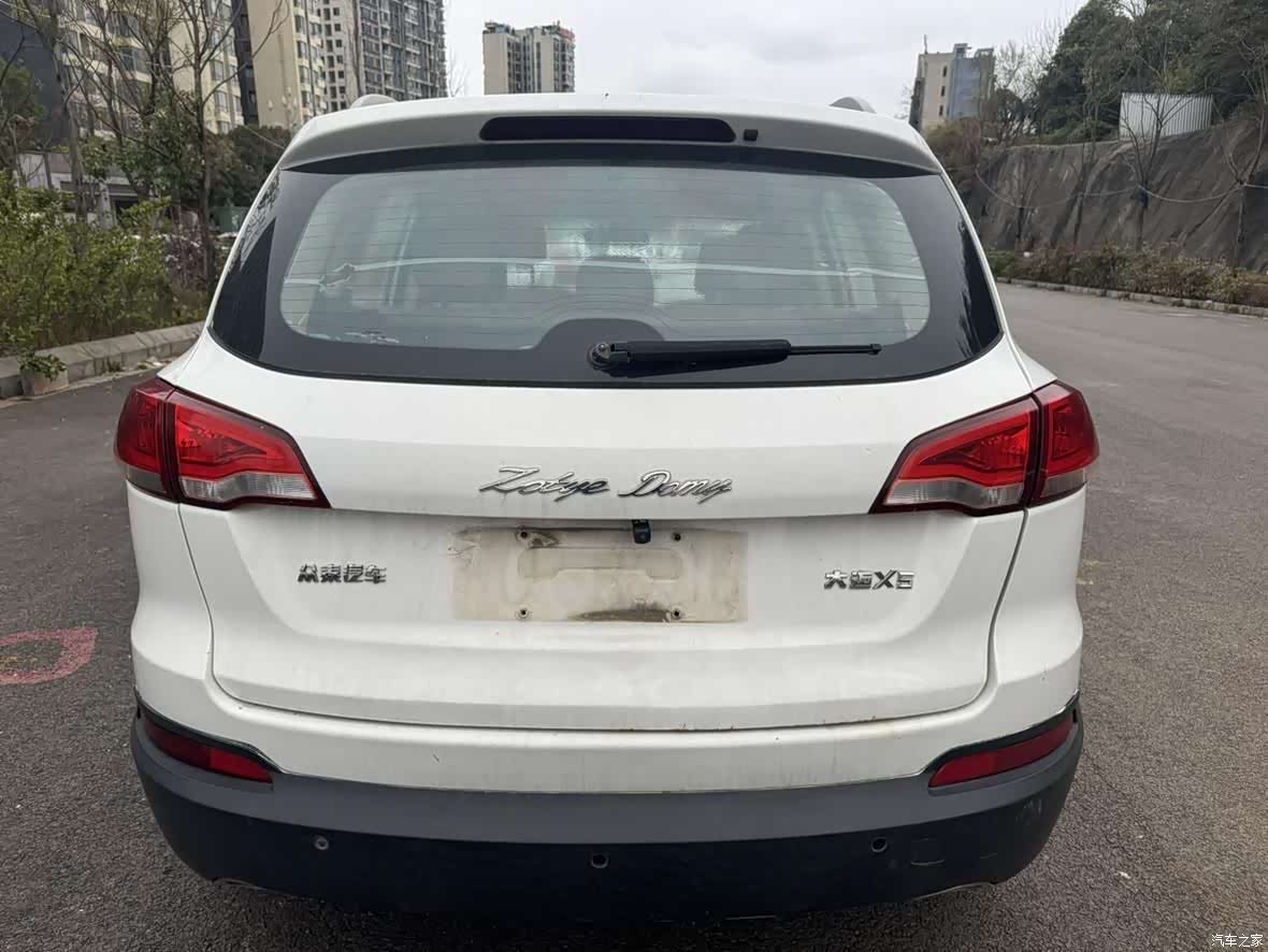 Zotye X5, 2016 11