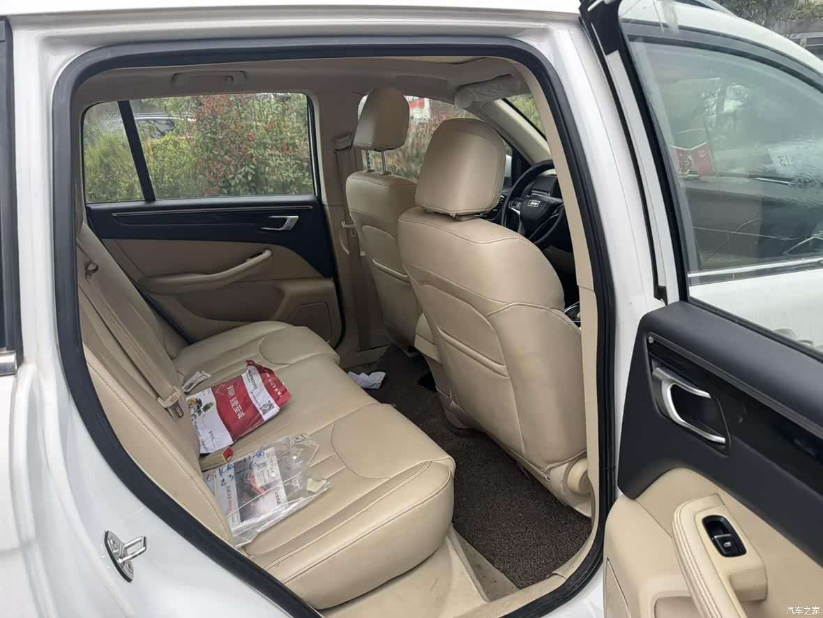 Zotye X5, 2016 13