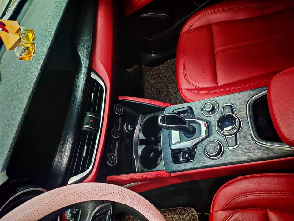 Alfa Romeo Stelvio Alfa Romeo Stelvio