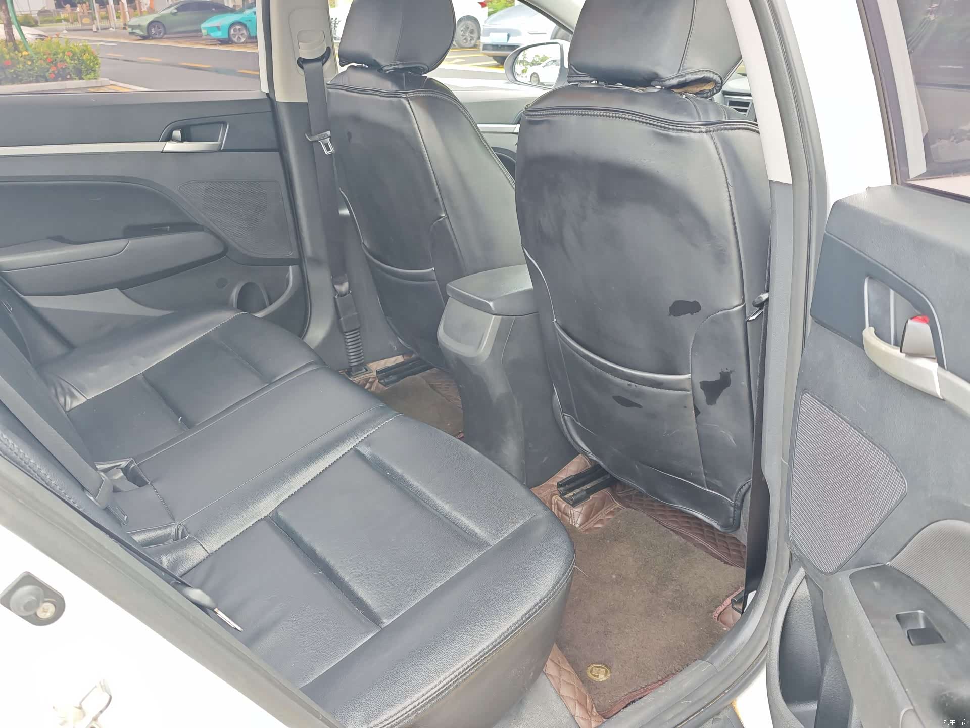 Hyundai 15, 2018 13