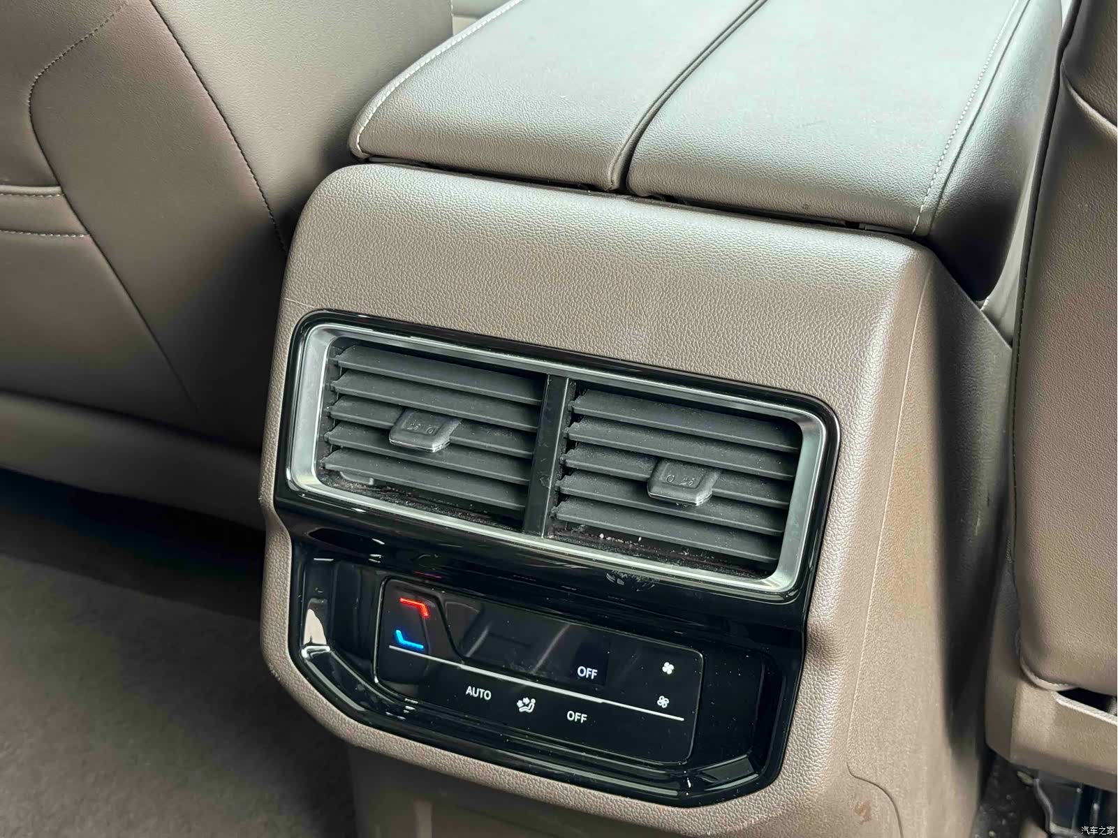 Volkswagen Viloran, 2023 17