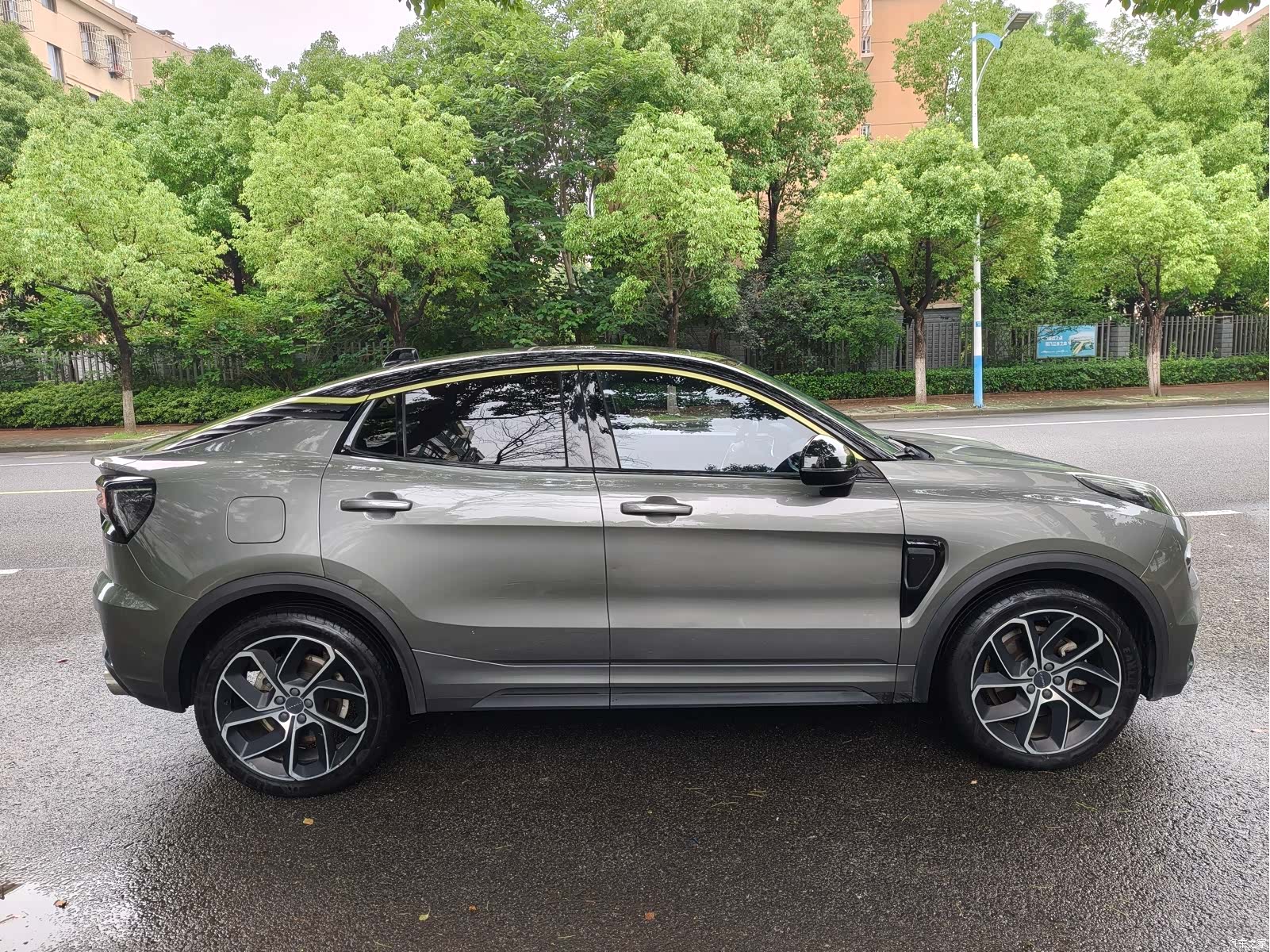Lynk & Co 02, 2021 все фото