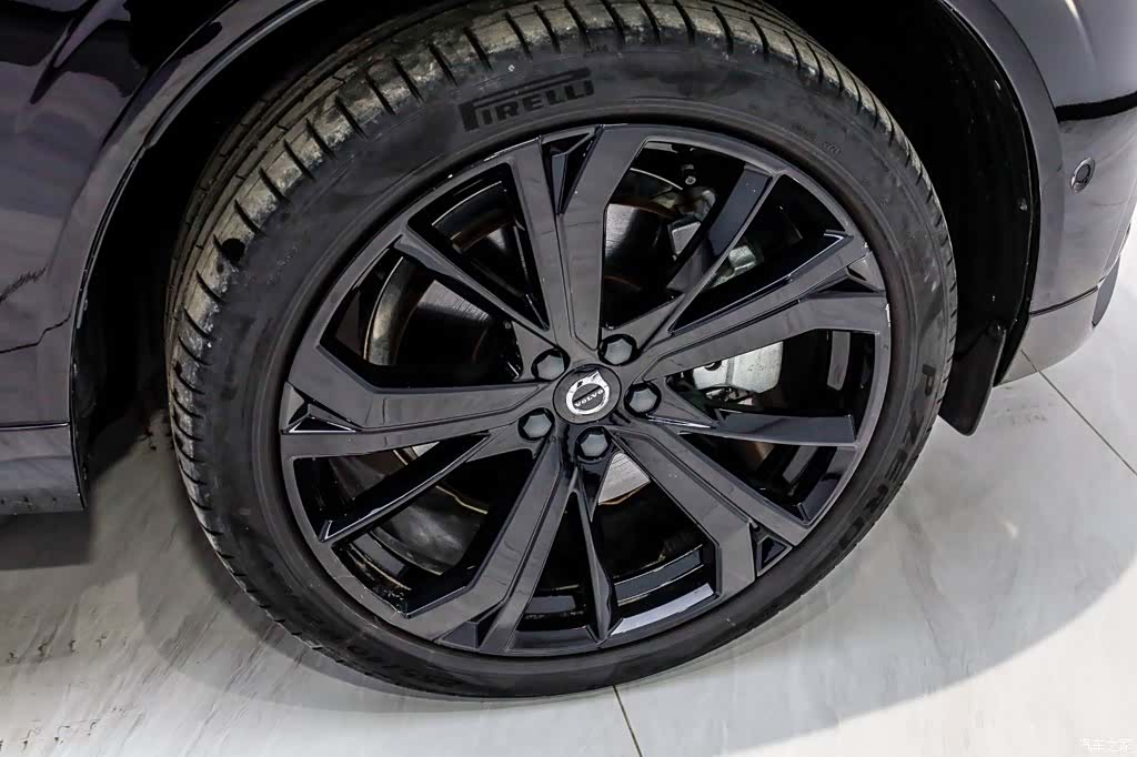 Volvo XC60, 2024 33