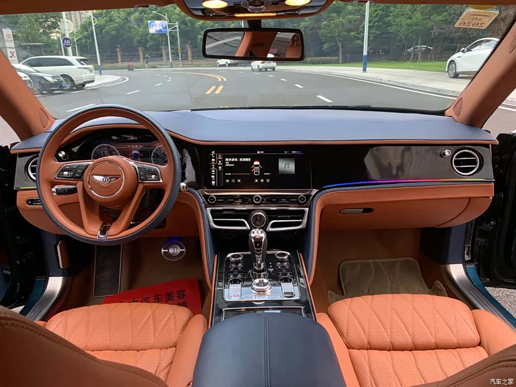 Bentley Flying Spur, 2012 14