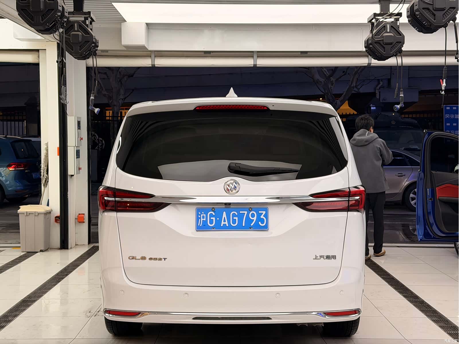Buick GL8, 2022 6