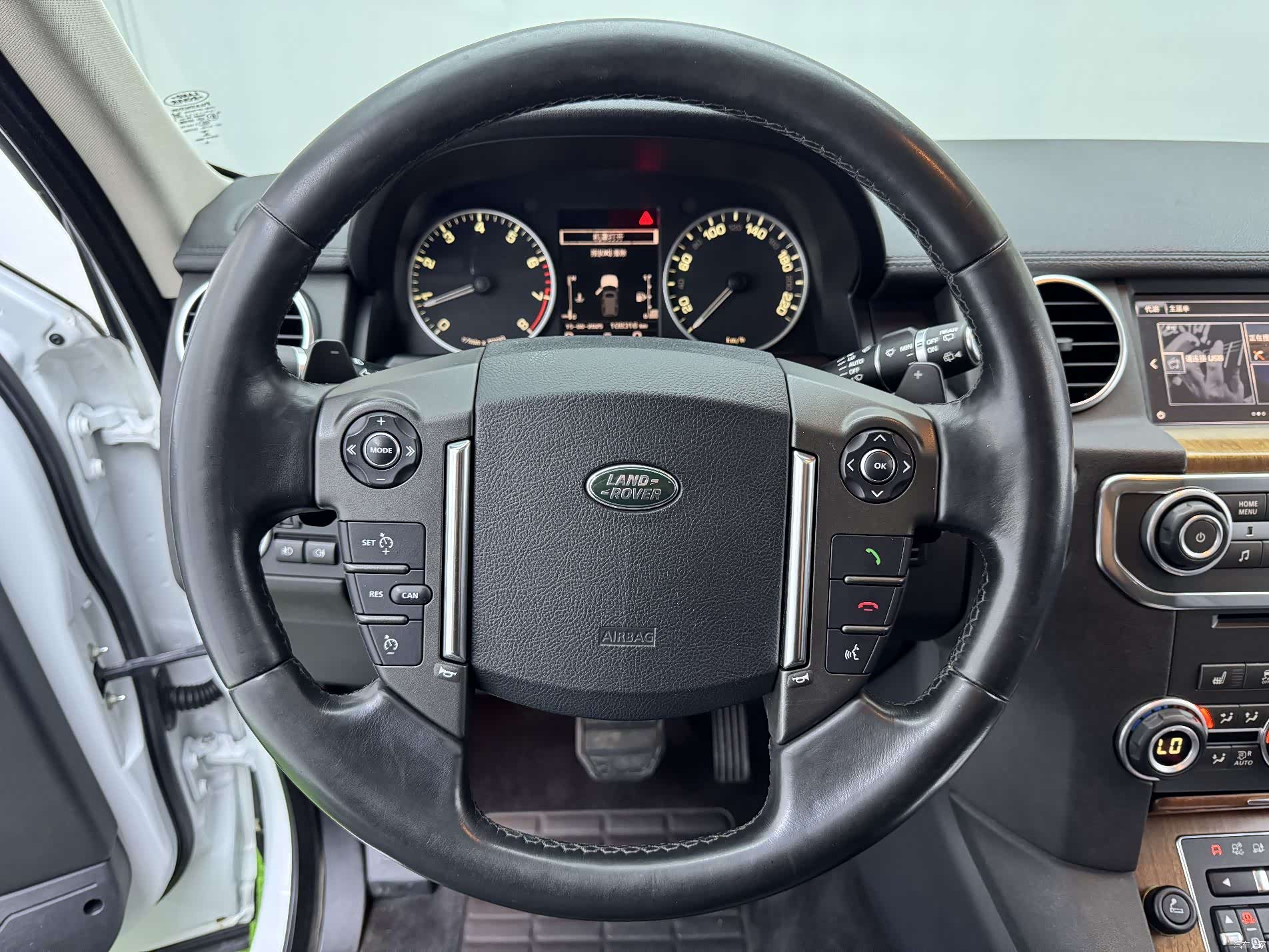 Land Rover Discovery, 2016 15