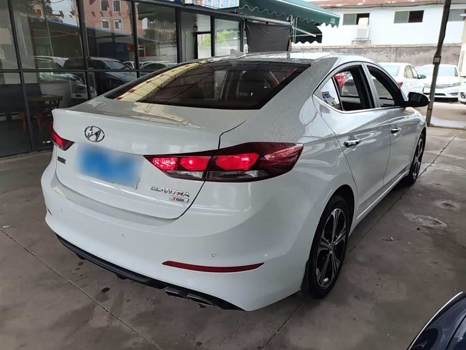 Hyundai Lead Hyundai Lead