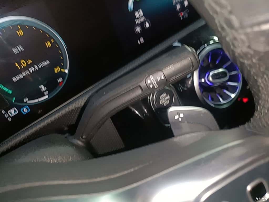 Mercedes-Benz A-Class, 2020 14
