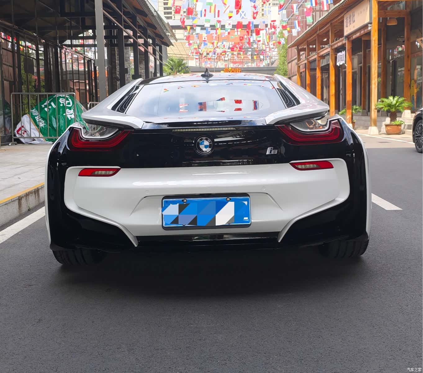BMW i8, 2017 22