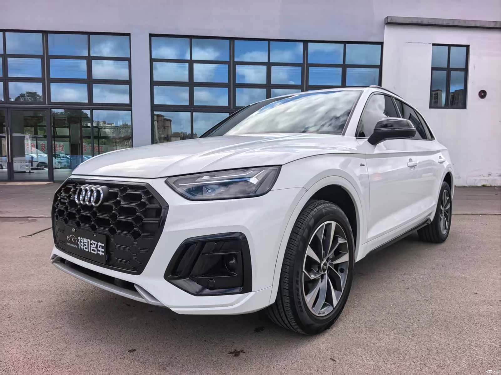 Audi Q5L, 2023 1