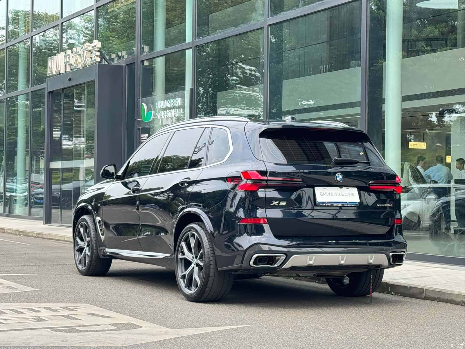 BMW X5, 2025 все фото