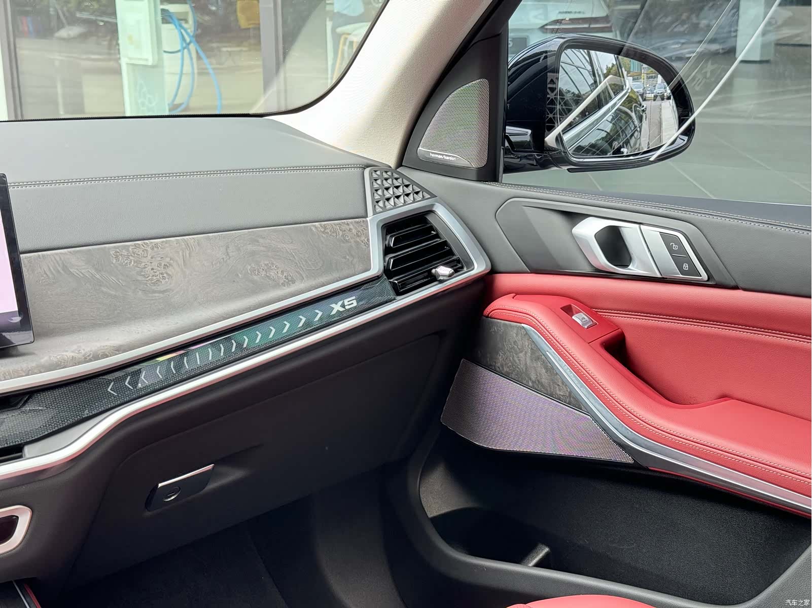 BMW X5, 2025 14