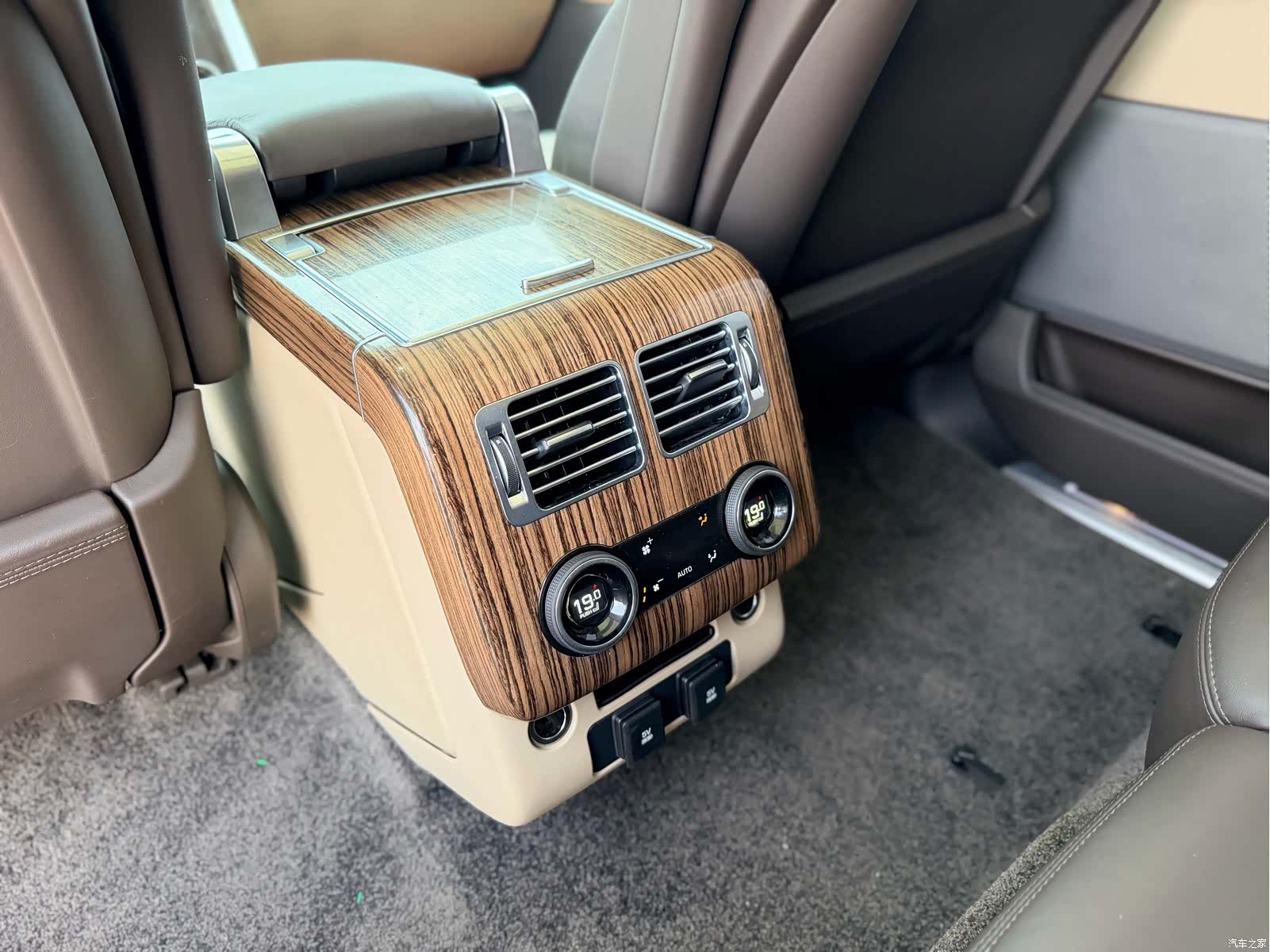 Land Rover Range Rover, 2018 15