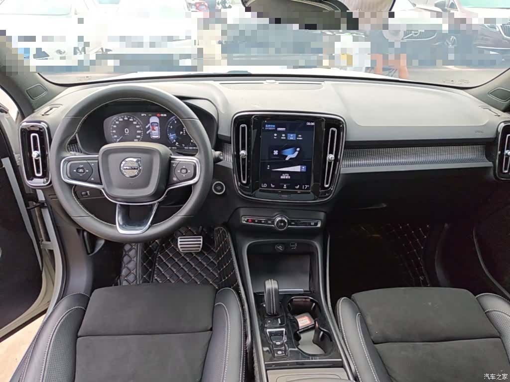 Volvo XC40, 2021 10