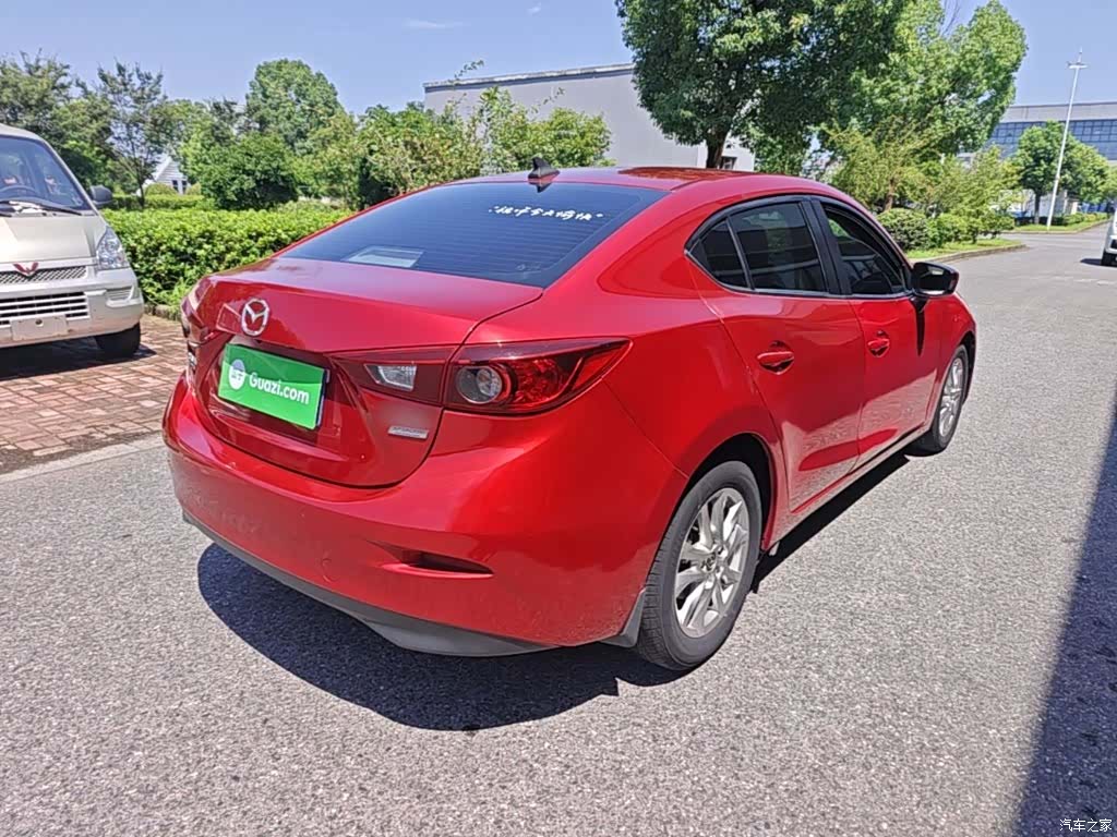 Mazda Mazda3, 2016 7