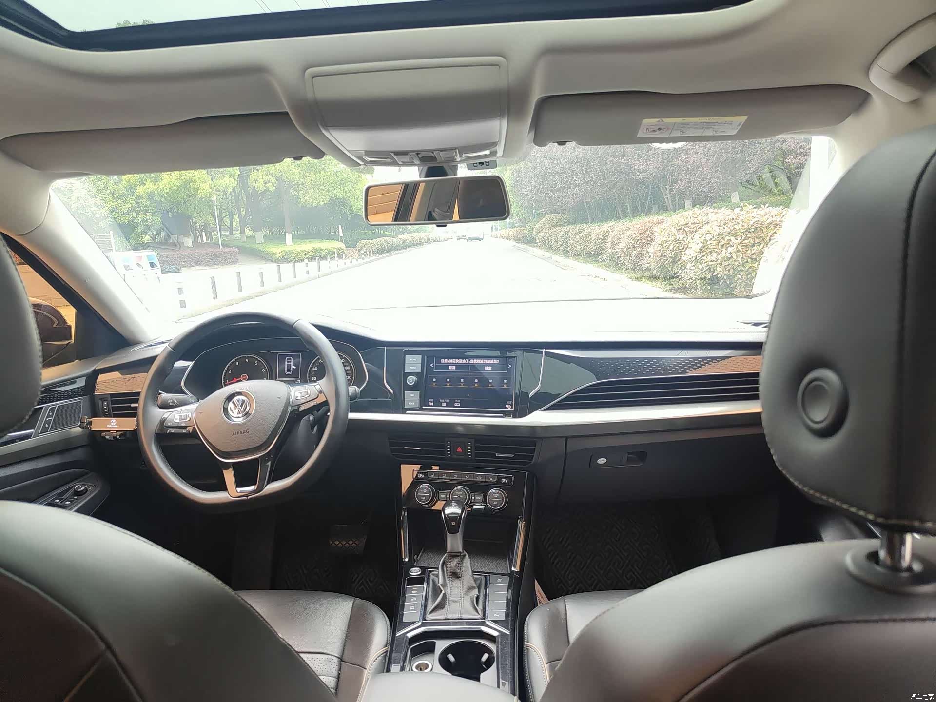 Volkswagen Passat, 2020 9