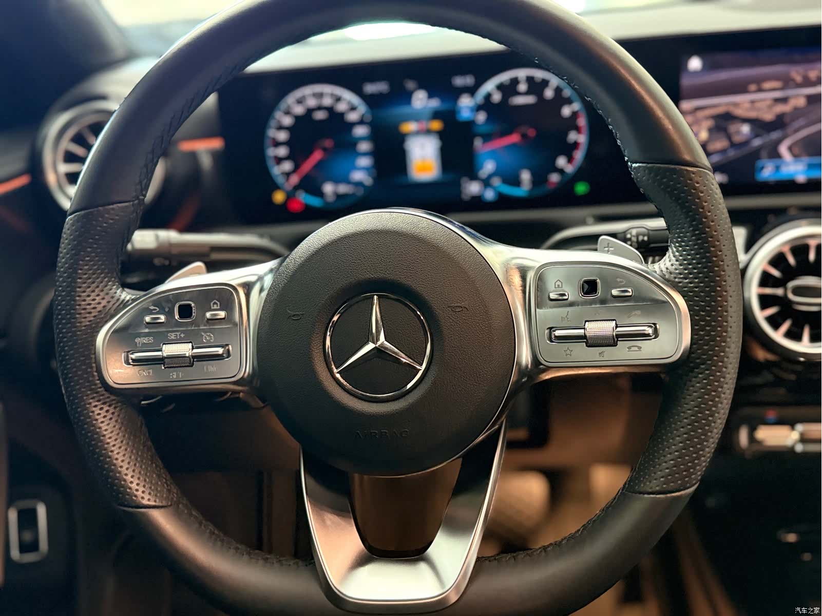 Mercedes-Benz A-Class, 2022 15