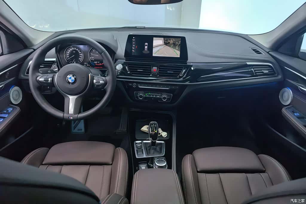 BMW 1 Series, 2022 12